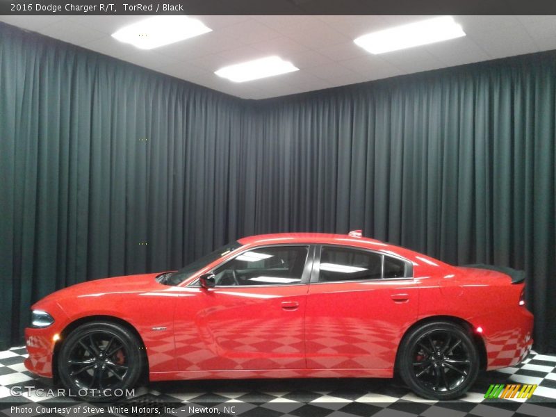 TorRed / Black 2016 Dodge Charger R/T