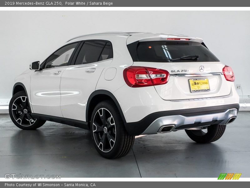 Polar White / Sahara Beige 2019 Mercedes-Benz GLA 250