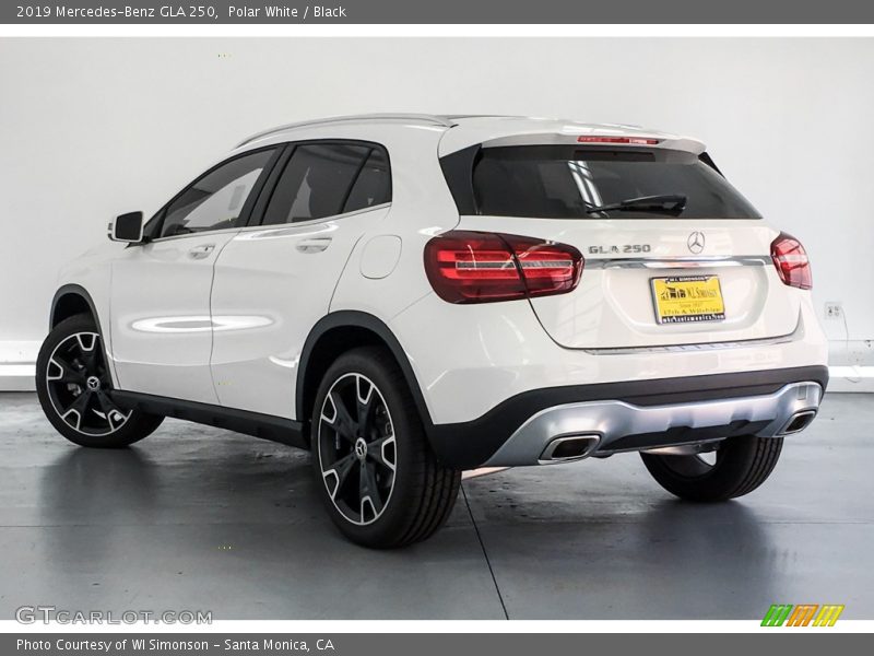 Polar White / Black 2019 Mercedes-Benz GLA 250