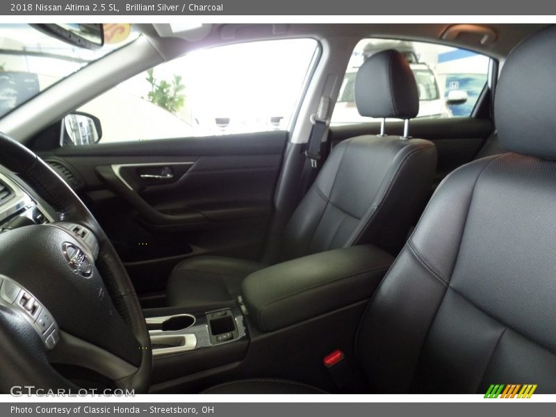Brilliant Silver / Charcoal 2018 Nissan Altima 2.5 SL