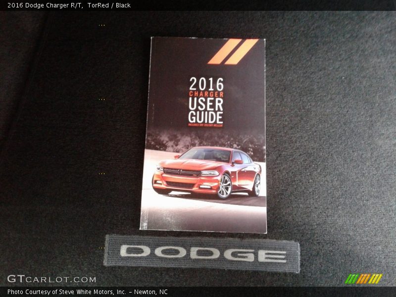 TorRed / Black 2016 Dodge Charger R/T