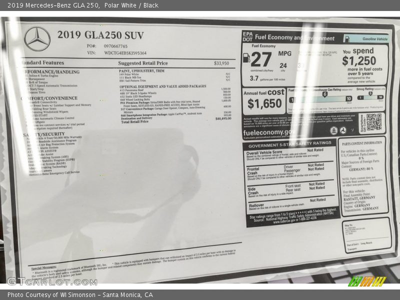 Polar White / Black 2019 Mercedes-Benz GLA 250
