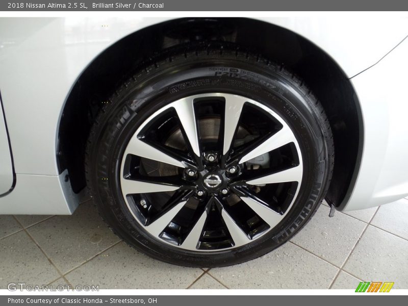 Brilliant Silver / Charcoal 2018 Nissan Altima 2.5 SL