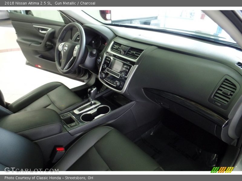 Gun Metallic / Charcoal 2018 Nissan Altima 2.5 SL