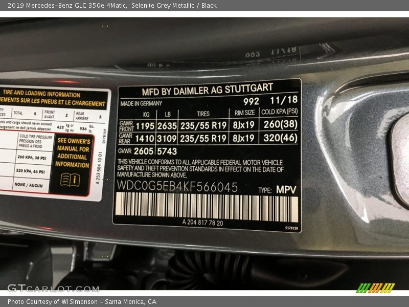 Selenite Grey Metallic / Black 2019 Mercedes-Benz GLC 350e 4Matic