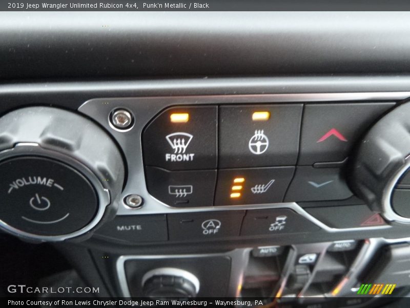 Punk'n Metallic / Black 2019 Jeep Wrangler Unlimited Rubicon 4x4