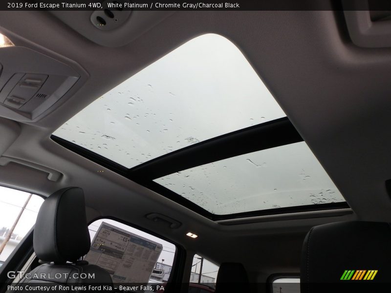 White Platinum / Chromite Gray/Charcoal Black 2019 Ford Escape Titanium 4WD