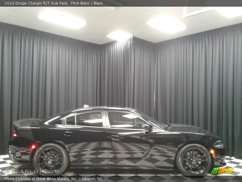 Pitch Black / Black 2019 Dodge Charger R/T Scat Pack