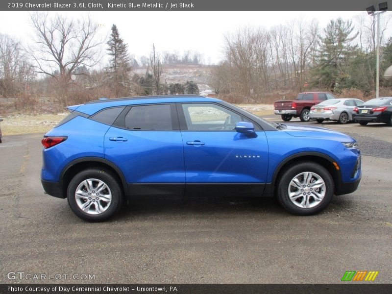 Kinetic Blue Metallic / Jet Black 2019 Chevrolet Blazer 3.6L Cloth