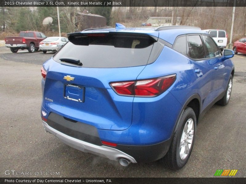 Kinetic Blue Metallic / Jet Black 2019 Chevrolet Blazer 3.6L Cloth