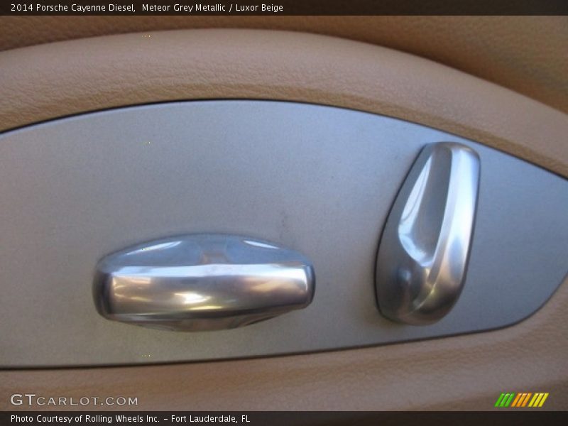 Meteor Grey Metallic / Luxor Beige 2014 Porsche Cayenne Diesel