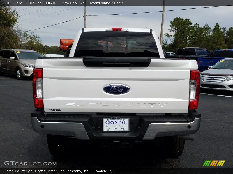 Oxford White / Camel 2019 Ford F250 Super Duty XLT Crew Cab 4x4
