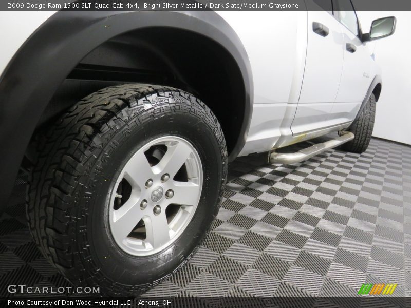 Bright Silver Metallic / Dark Slate/Medium Graystone 2009 Dodge Ram 1500 SLT Quad Cab 4x4