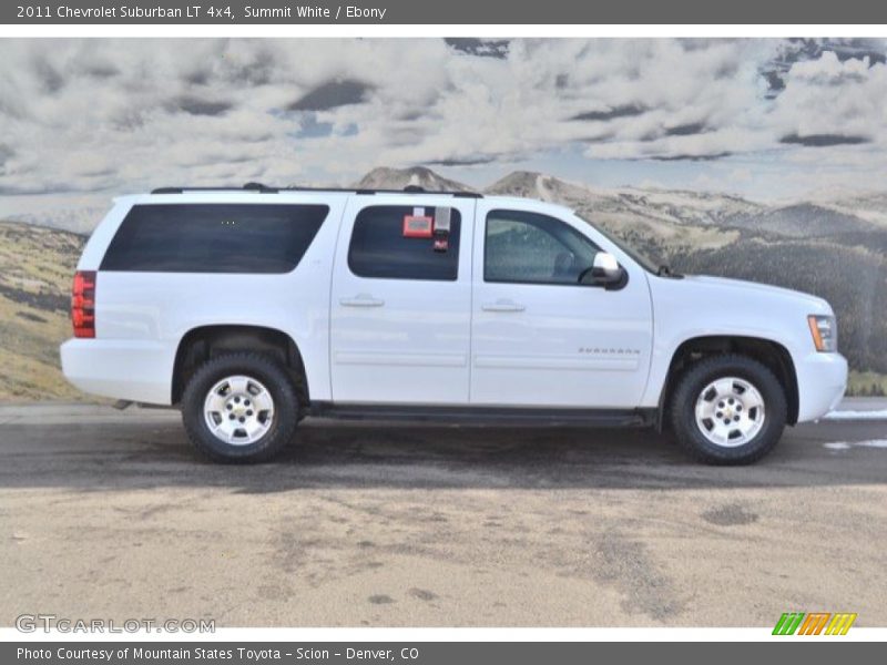 Summit White / Ebony 2011 Chevrolet Suburban LT 4x4