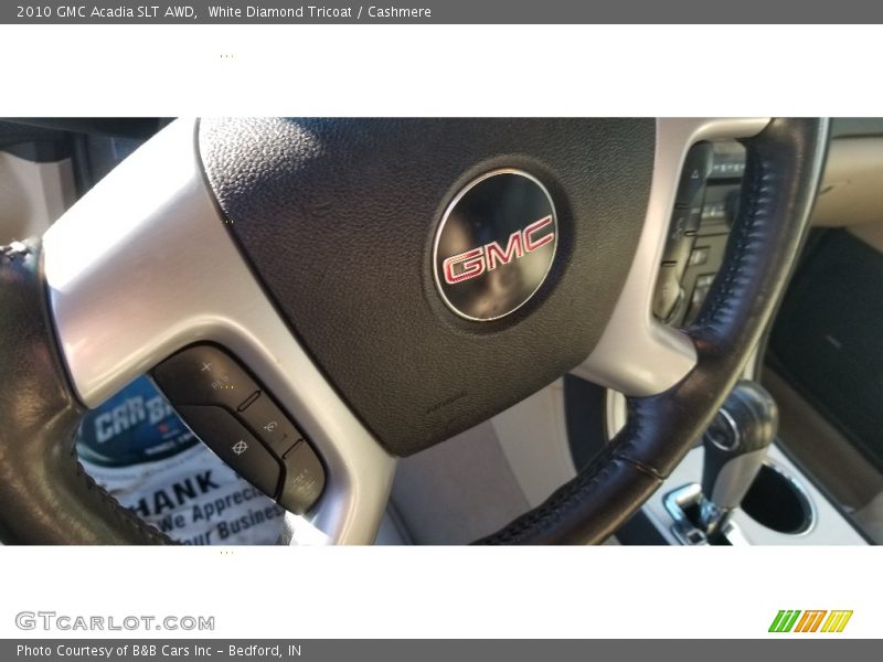 White Diamond Tricoat / Cashmere 2010 GMC Acadia SLT AWD