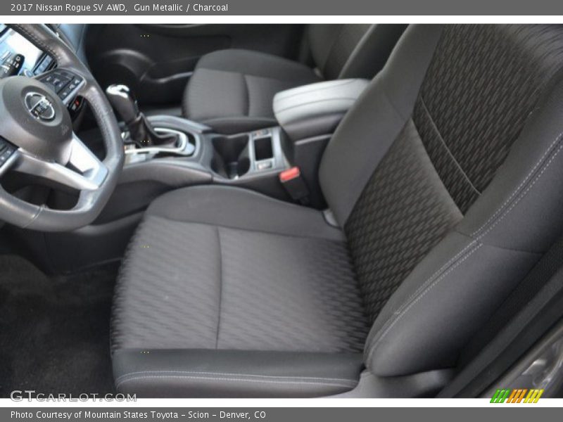 Gun Metallic / Charcoal 2017 Nissan Rogue SV AWD