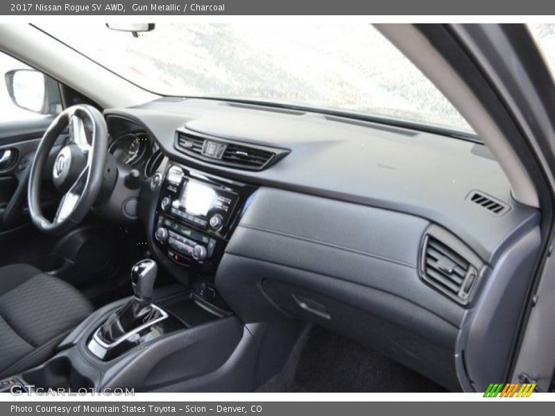 Gun Metallic / Charcoal 2017 Nissan Rogue SV AWD