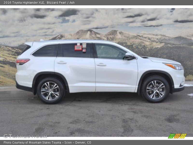 Blizzard Pearl / Ash 2016 Toyota Highlander XLE