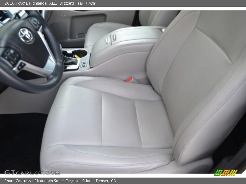 Blizzard Pearl / Ash 2016 Toyota Highlander XLE