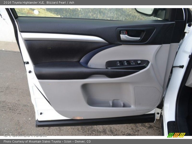 Blizzard Pearl / Ash 2016 Toyota Highlander XLE