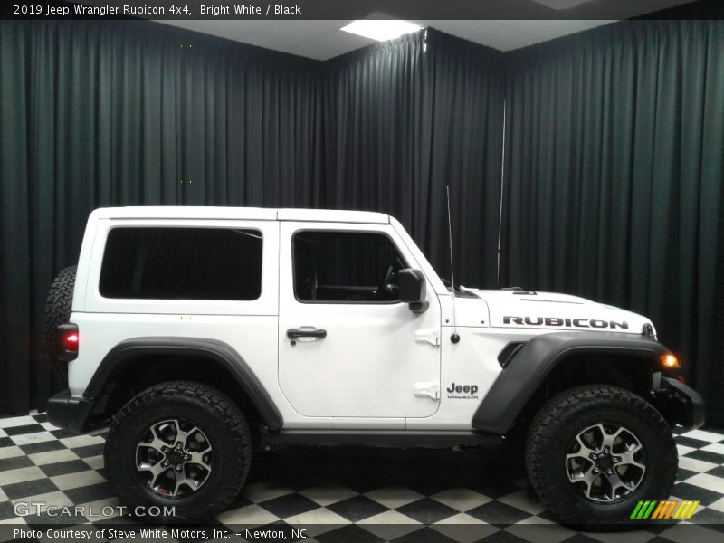 Bright White / Black 2019 Jeep Wrangler Rubicon 4x4