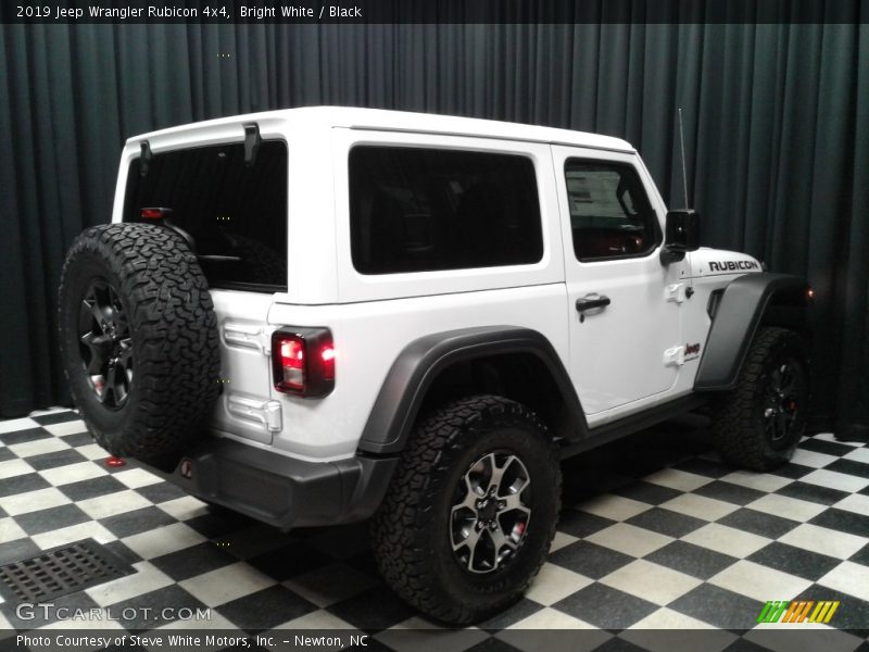 Bright White / Black 2019 Jeep Wrangler Rubicon 4x4