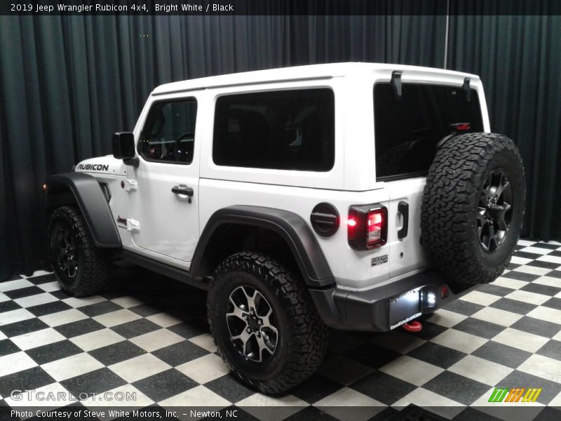 Bright White / Black 2019 Jeep Wrangler Rubicon 4x4