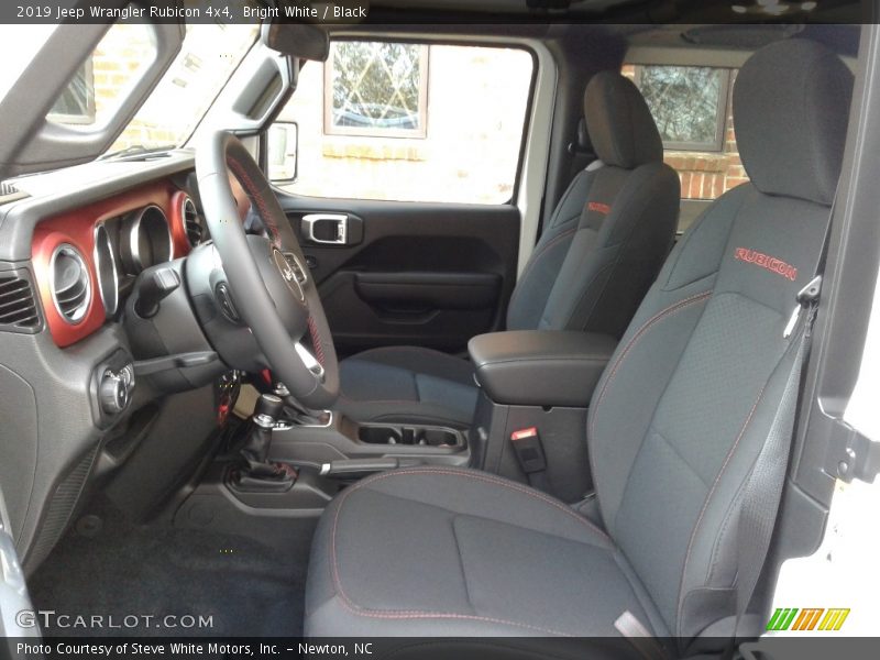 Bright White / Black 2019 Jeep Wrangler Rubicon 4x4