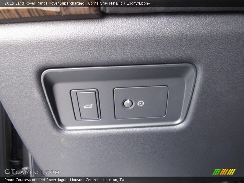 Corris Gray Metallic / Ebony/Ebony 2019 Land Rover Range Rover Supercharged