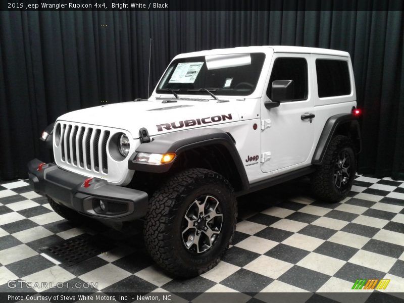 Bright White / Black 2019 Jeep Wrangler Rubicon 4x4