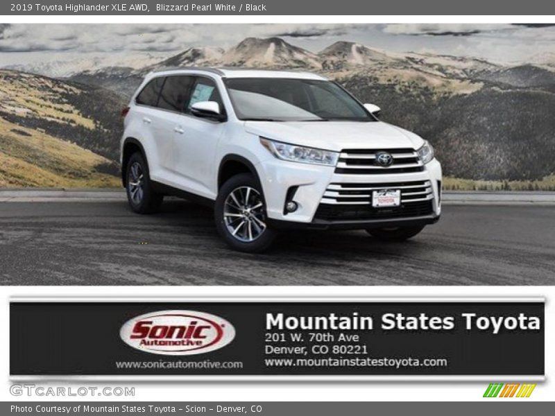 Blizzard Pearl White / Black 2019 Toyota Highlander XLE AWD