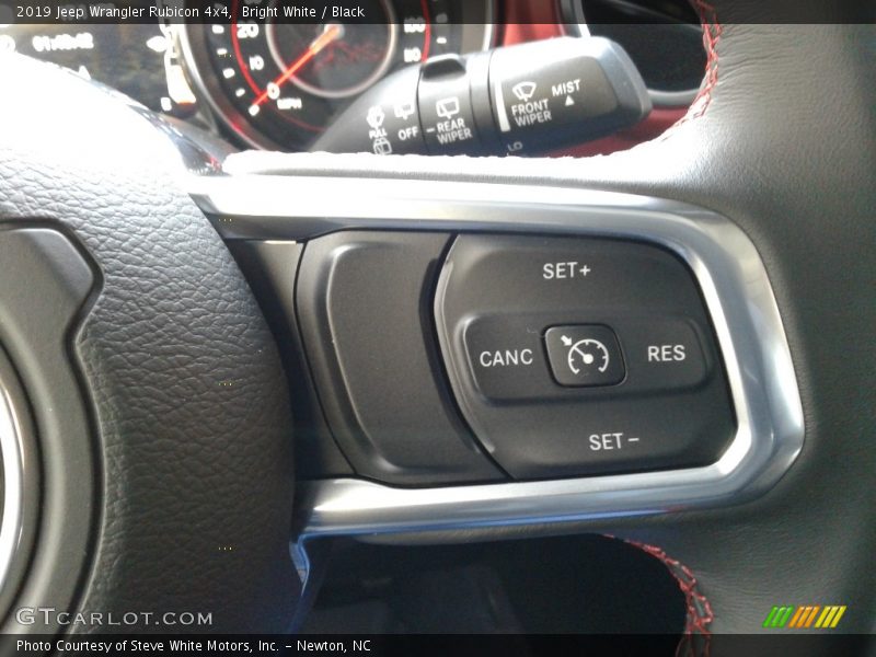 Bright White / Black 2019 Jeep Wrangler Rubicon 4x4