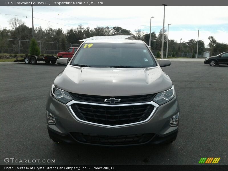 Pepperdust Metallic / Jet Black 2019 Chevrolet Equinox LT
