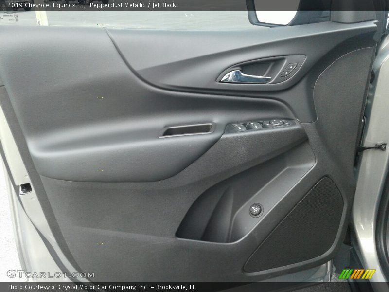 Pepperdust Metallic / Jet Black 2019 Chevrolet Equinox LT