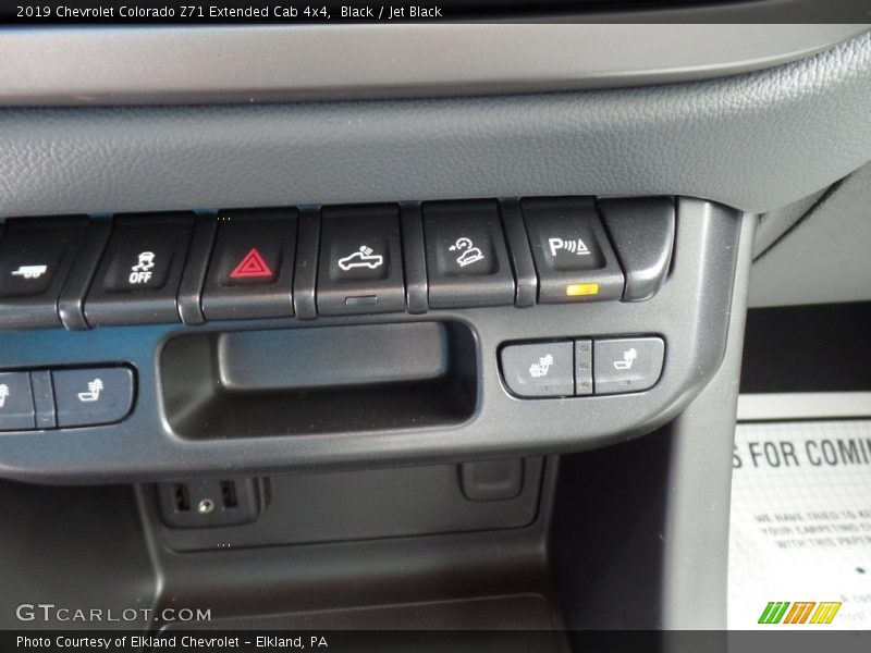 Black / Jet Black 2019 Chevrolet Colorado Z71 Extended Cab 4x4