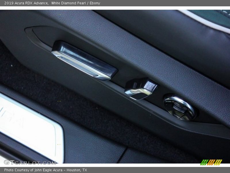 White Diamond Pearl / Ebony 2019 Acura RDX Advance