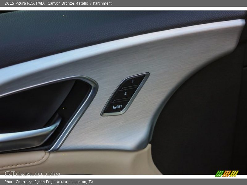 Canyon Bronze Metallic / Parchment 2019 Acura RDX FWD