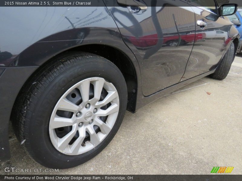 Storm Blue / Charcoal 2015 Nissan Altima 2.5 S