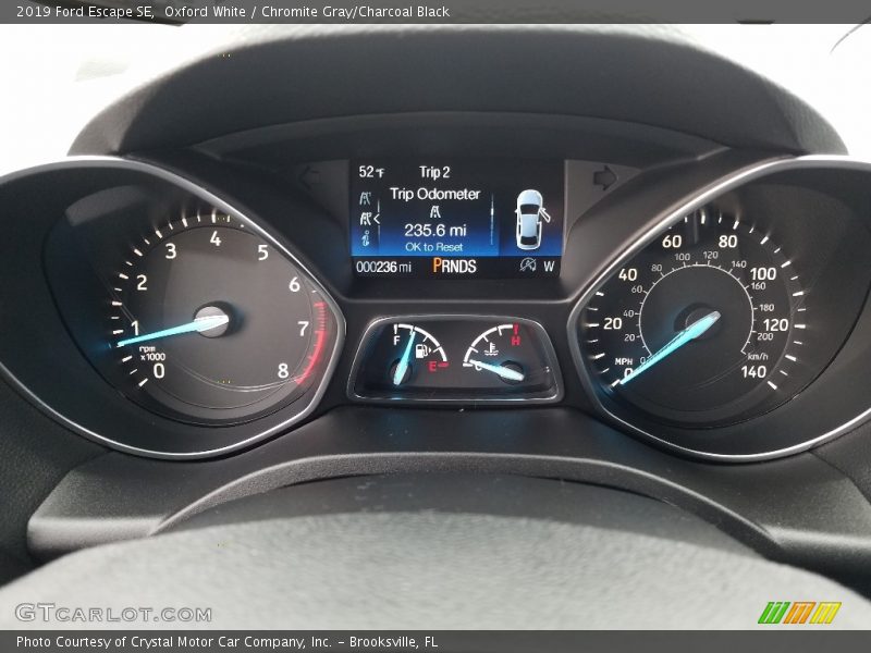 Oxford White / Chromite Gray/Charcoal Black 2019 Ford Escape SE