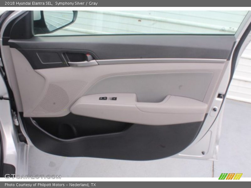 Symphony Silver / Gray 2018 Hyundai Elantra SEL