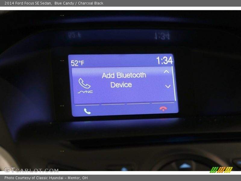 Blue Candy / Charcoal Black 2014 Ford Focus SE Sedan