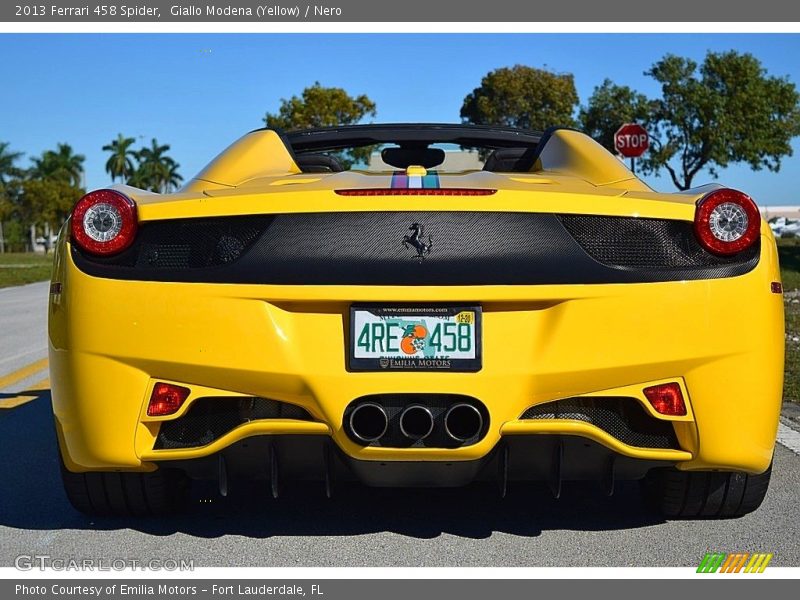 Giallo Modena (Yellow) / Nero 2013 Ferrari 458 Spider
