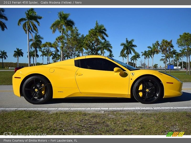  2013 458 Spider Giallo Modena (Yellow)