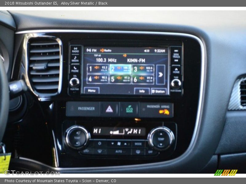 Alloy Silver Metallic / Black 2018 Mitsubishi Outlander ES