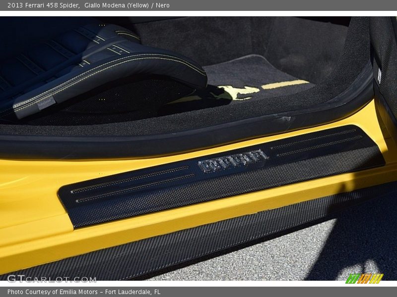 Giallo Modena (Yellow) / Nero 2013 Ferrari 458 Spider