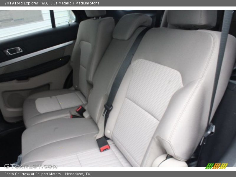 Blue Metallic / Medium Stone 2019 Ford Explorer FWD