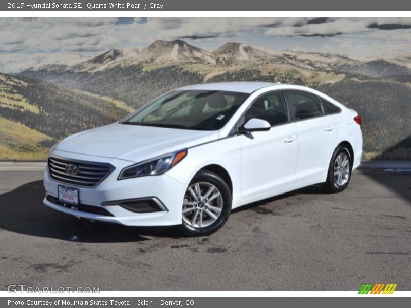 Quartz White Pearl / Gray 2017 Hyundai Sonata SE