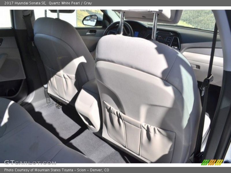 Quartz White Pearl / Gray 2017 Hyundai Sonata SE
