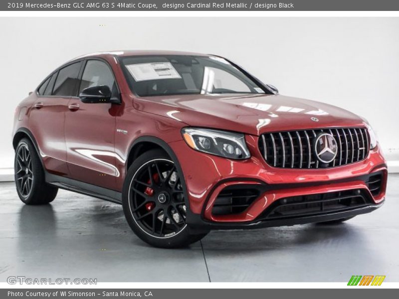 Front 3/4 View of 2019 GLC AMG 63 S 4Matic Coupe