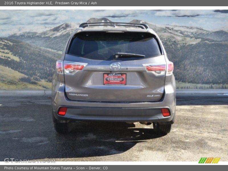 Predawn Gray Mica / Ash 2016 Toyota Highlander XLE